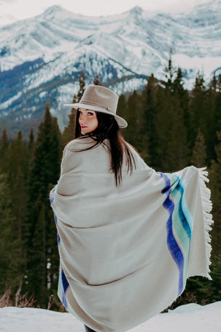 Alpaca Throw Blankets - Meraki Movement
