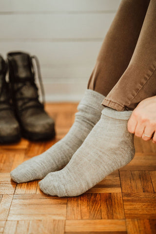 Grey Alpaca Socks: Small | Meraki Movement